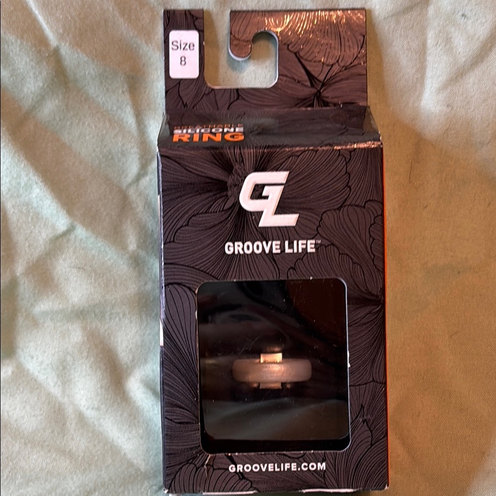 Groove Life Thin Solid Pearl 3 Silicone Ring Size 8 White